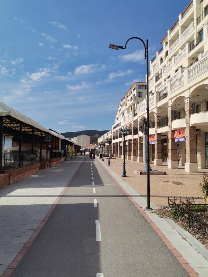 Луксозен Двустаен В Балчик С Уникална Морска Гледка Exterior foto